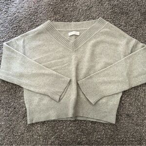 Abercrombie & Fitch V-Neck Sweater